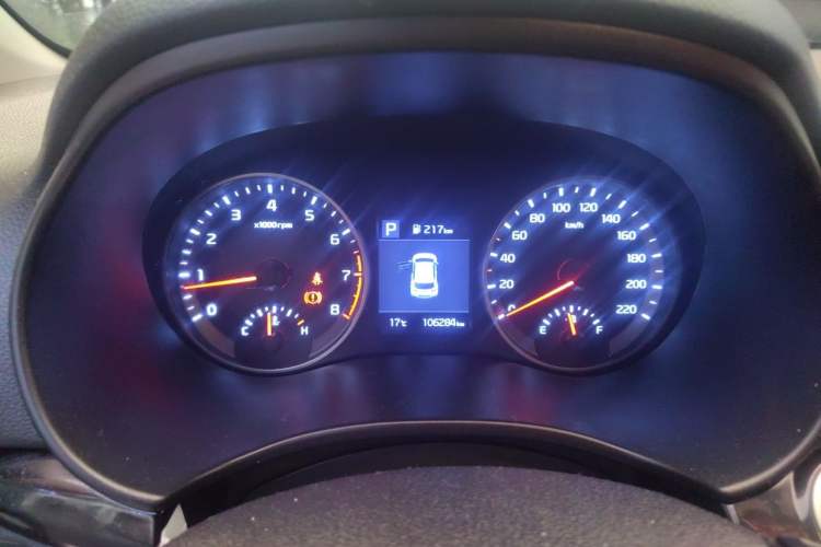 Used Kia kx1 Stonic 2019 1.4L Automatic Fun Edition China VI Instrument Cluster