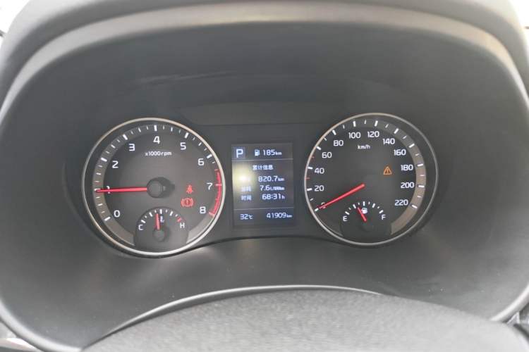 Used Kia kx1 Stonic 2019 1.4L Automatic Sport Edition China VI Instrument Cluster