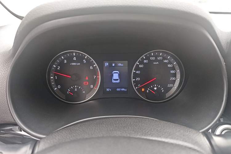 Used Kia kx1 Stonic 2019 1.4L Automatic Sport Edition China VI Instrument Cluster