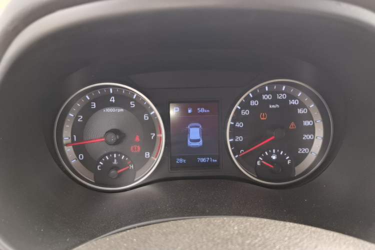 Used Kia kx1 Stonic 2019 1.4L Automatic Fun Edition China VI Instrument Cluster