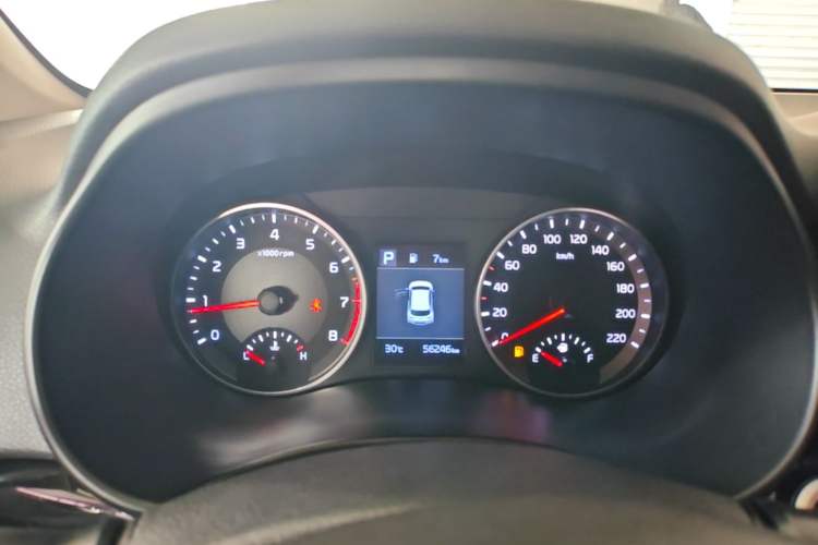 Used Kia kx1 Stonic 2019 1.4L Automatic Sport Edition China VI Instrument Cluster