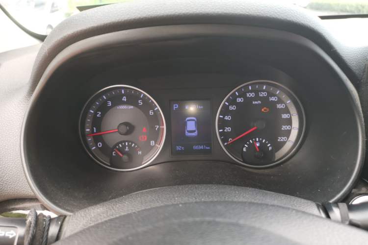 Used Kia kx1 Stonic 2019 1.4L Automatic Fun Edition China VI Instrument Cluster