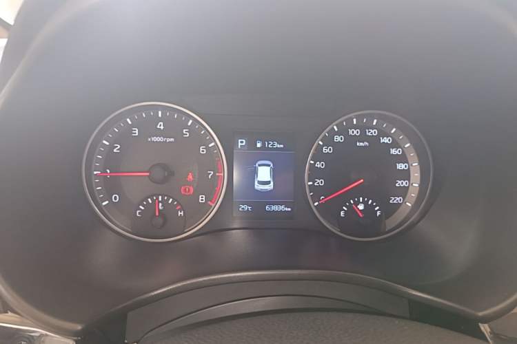 Used Kia kx1 Stonic 2019 1.4L Automatic Sport Edition China VI Instrument Cluster