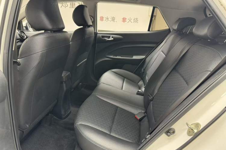 Used Kia kx1 Stonic 2019 1.4L Automatic Fun Edition China VI Interior 1