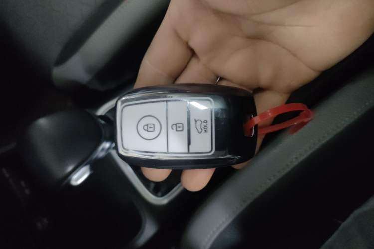 Used Kia kx1 Stonic 2019 1.4L Automatic Fun Edition China V Standard Interior 1