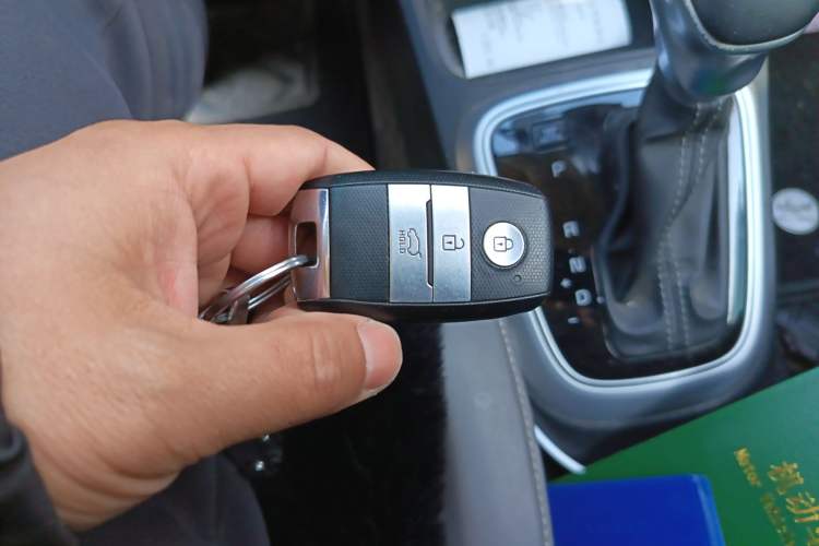 Used Kia kx1 Stonic 2019 1.4L Automatic Fun Edition China VI Interior 1