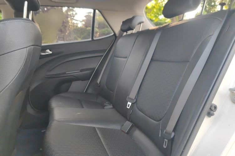 Used Kia kx1 Stonic 2019 1.4L Automatic Fun Edition China VI Interior 4