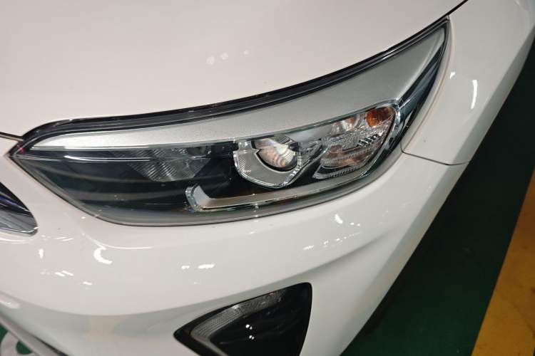 Used Kia kx1 Stonic 2019 1.4L Automatic Fun Edition China V Standard Left Front Headlight