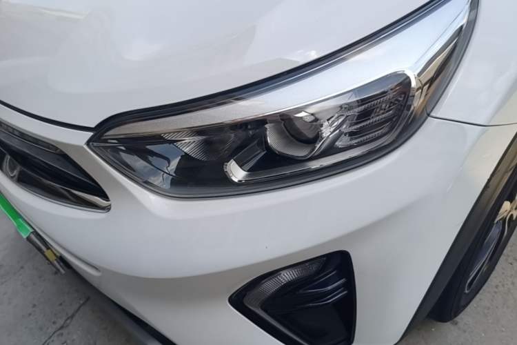 Used Kia kx1 Stonic 2019 1.4L Automatic Sport Edition China VI Left Front Headlight
