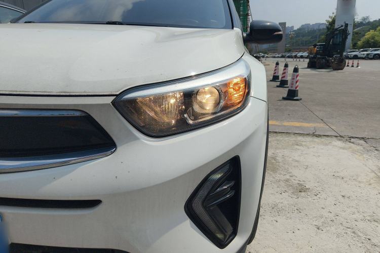 Used Kia kx1 Stonic 2019 1.4L Automatic Fun Edition China VI Left Front Headlight
