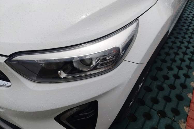 Used Kia kx1 Stonic 2019 1.4L Automatic Sport Edition China VI Left Front Headlight