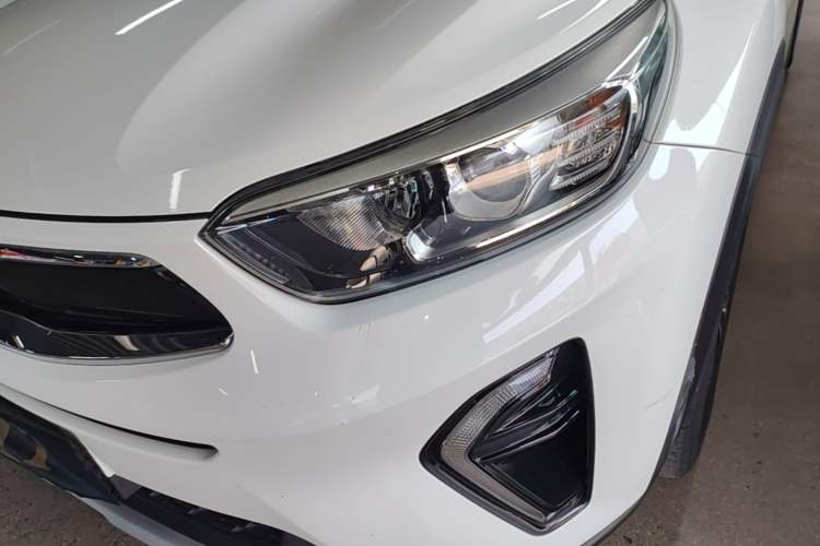 Used Kia kx1 Stonic 2019 1.4L Automatic Fun Edition China VI Left Front Headlight