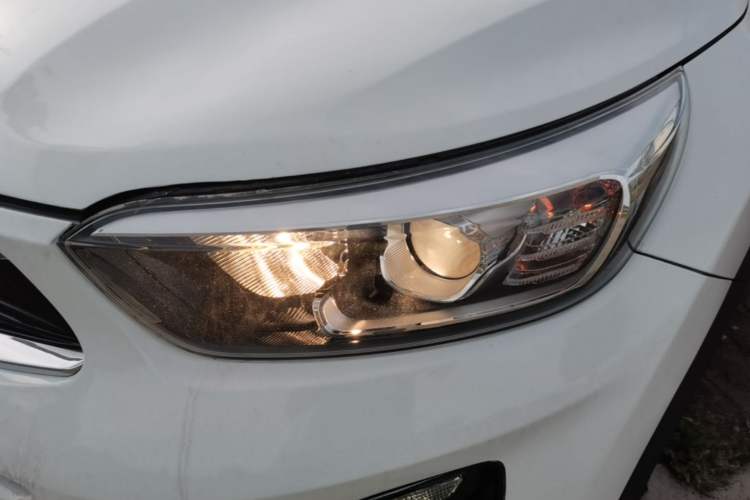 Used Kia kx1 Stonic 2019 1.4L Automatic Fun Edition China VI Left Front Headlight
