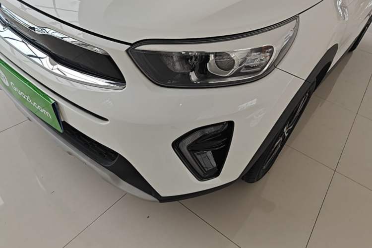 Used Kia kx1 Stonic 2019 1.4L Automatic Fun Edition China VI Left Front Headlight