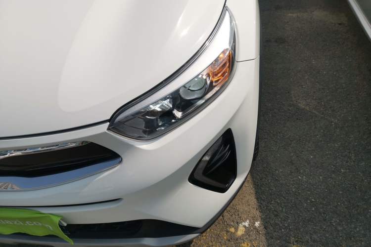 Used Kia kx1 Stonic 2019 1.4L Manual Fun Edition China VI Standard Left Front Headlight