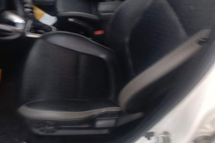 Used Kia kx1 Stonic 2019 1.4L Automatic Fun Edition China V Standard Left Front Seat