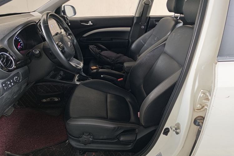 Used Kia kx1 Stonic 2019 1.4L Automatic Fun Edition China VI Left Front Seat