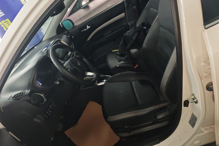 Used Kia kx1 Stonic 2019 1.4L Automatic Fun Edition China V Standard Left Front Seat