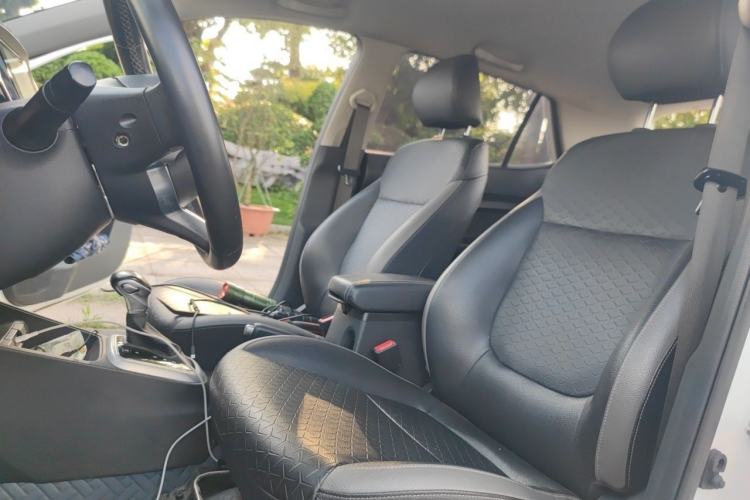 Used Kia kx1 Stonic 2019 1.4L Automatic Fun Edition China VI Left Front Seat