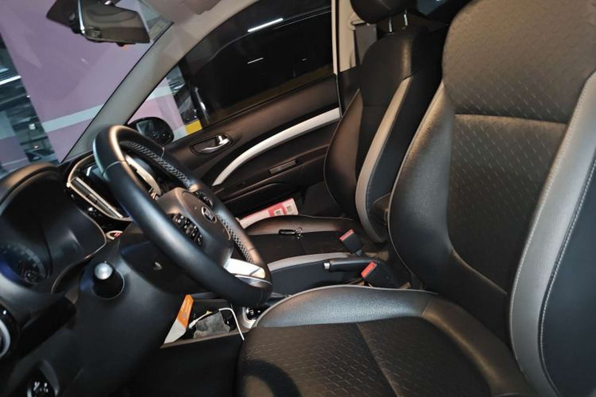 Used Kia kx1 Stonic 2019 1.4L Automatic Fun Edition China V Standard Left Front Seat