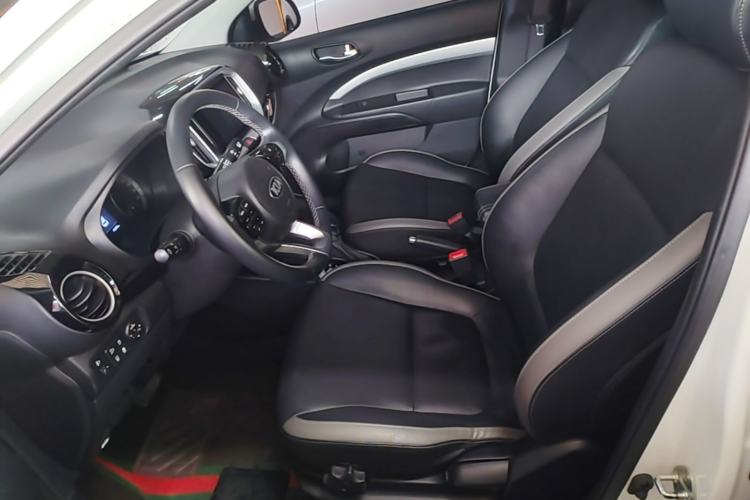 Used Kia kx1 Stonic 2019 1.4L Automatic Fun Edition China VI Left Front Seat