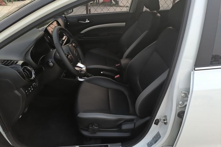 Used Kia kx1 Stonic 2019 1.4L Automatic Fun Edition China VI Left Front Seat