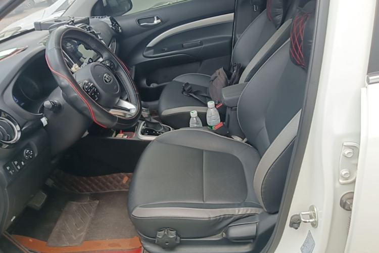 Used Kia kx1 Stonic 2019 1.4L Automatic Fun Edition China VI Left Front Seat