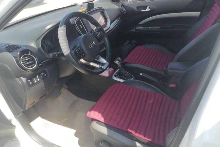 Used Kia kx1 Stonic 2019 1.4L Automatic Fun Edition China V Standard Left Front Seat