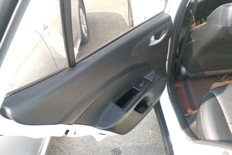 Used Kia kx1 Stonic 2019 1.4L Manual Fun Edition China VI Standard Left Rear Door Interior