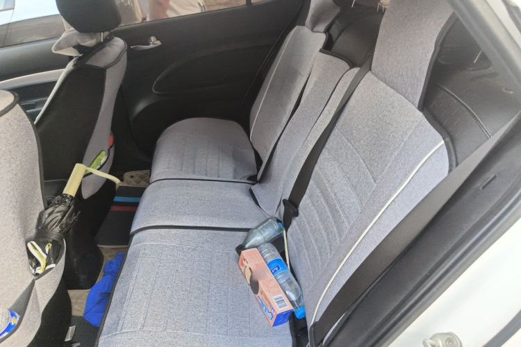 Used Kia kx1 Stonic 2019 1.4L Automatic Fun Edition China V Standard Left Rear Seat