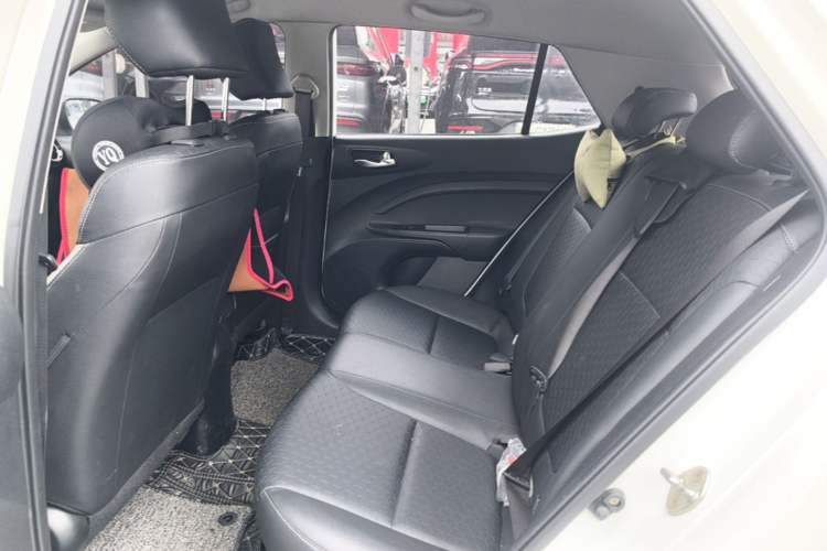 Used Kia kx1 Stonic 2019 1.4L Automatic Fun Edition China VI Left Rear Seat