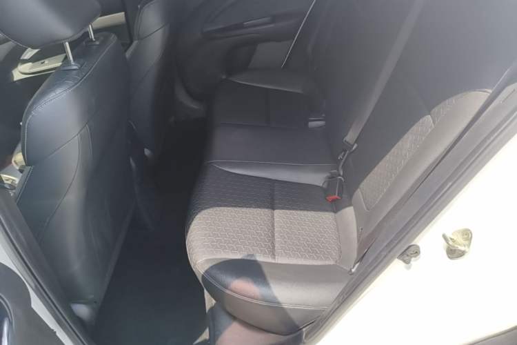 Used Kia kx1 Stonic 2019 1.4L Automatic Sport Edition China VI Left Rear Seat