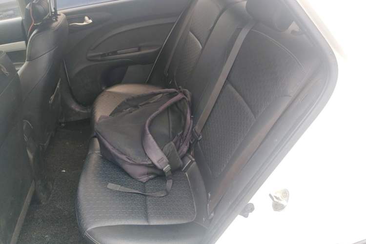 Used Kia kx1 Stonic 2019 1.4L Automatic Sport Edition China VI Left Rear Seat
