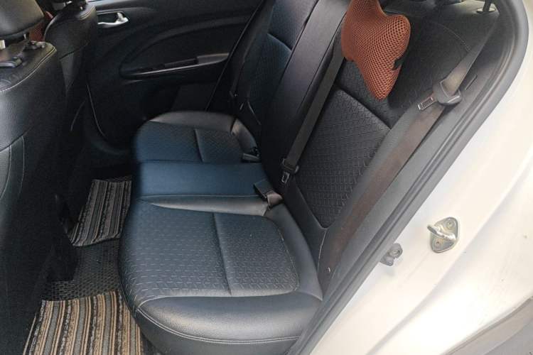 Used Kia kx1 Stonic 2019 1.4L Automatic Fun Edition China V Standard Left Rear Seat