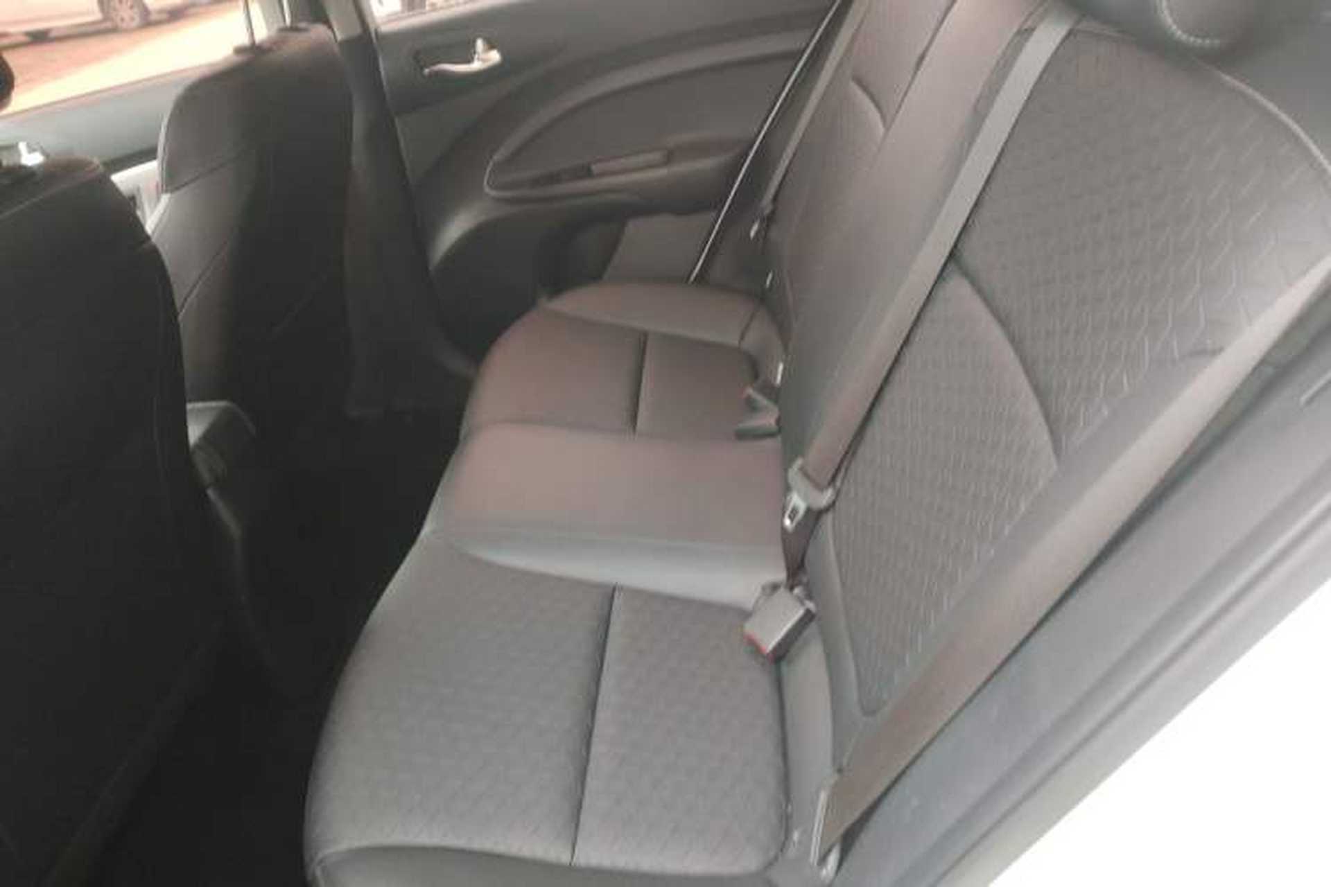 Used Kia kx1 Stonic 2019 1.4L Automatic Fun Edition China V Standard Left Rear Seat