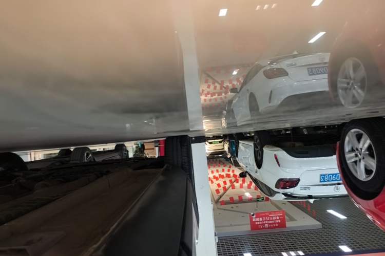 Used Kia kx1 Stonic 2019 1.4L Automatic Sport Edition China VI Left Side Sill