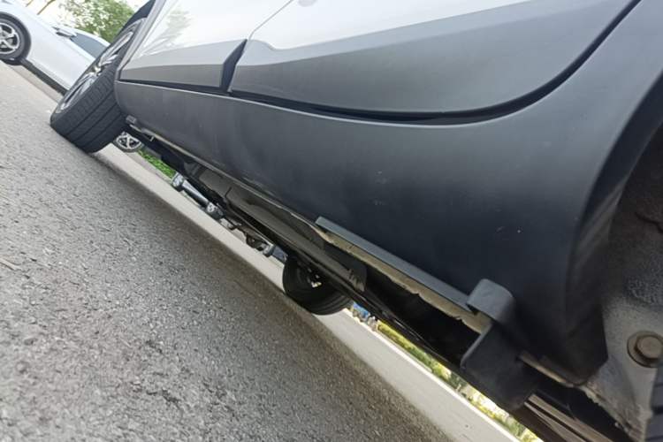Used Kia kx1 Stonic 2019 1.4L Automatic Sport Edition China VI Left Side Sill