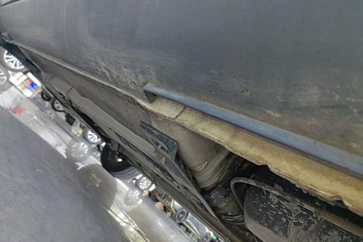 Used Kia kx1 Stonic 2019 1.4L Automatic Sport Edition China VI Left Side Sill