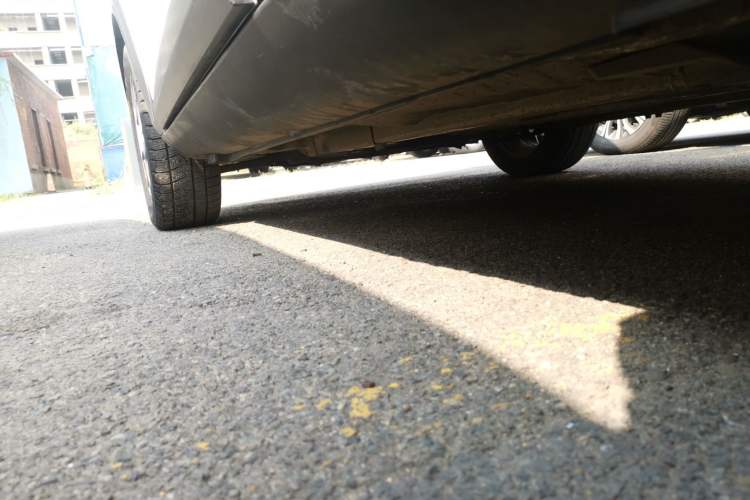 Used Kia kx1 Stonic 2019 1.4L Manual Fun Edition China VI Standard Left Side Sill