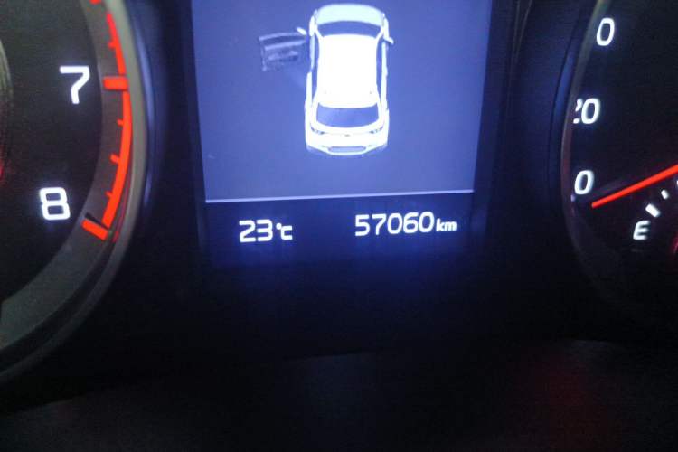 Used Kia kx1 Stonic 2019 1.4L Automatic Fun Edition China V Standard Odometer Close Up