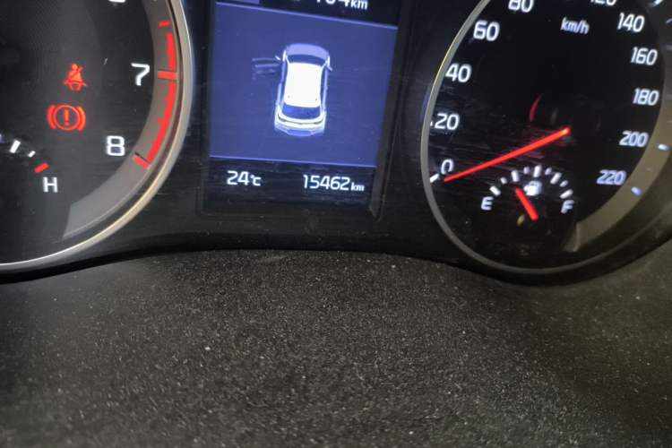 Used Kia kx1 Stonic 2019 1.4L Automatic Fun Edition China V Standard Odometer Close Up