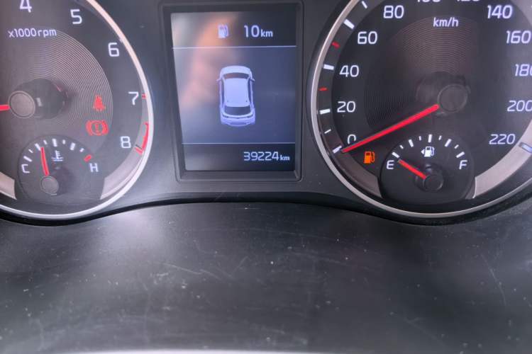 Used Kia kx1 Stonic 2019 1.4L Manual Fun Edition China VI Standard Odometer Close Up