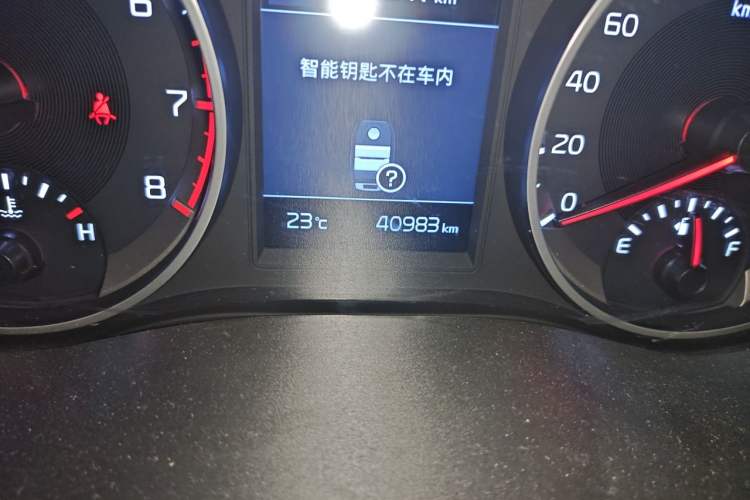 Used Kia kx1 Stonic 2019 1.4L Automatic Fun Edition China VI Odometer Close Up