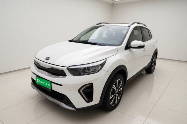 Kia kx1 Stonic 2019 1.4L Manual Fun Edition China VI Standard с пробегом