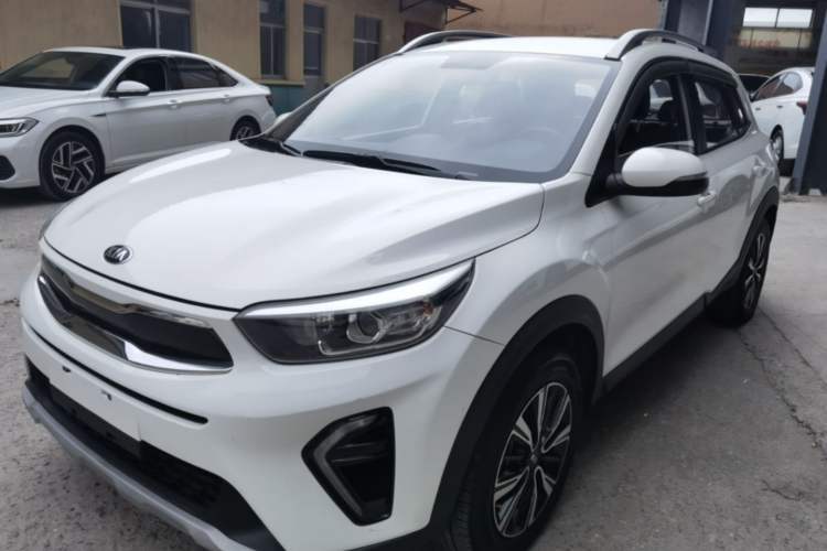Used Kia kx1 Stonic 2019 1.4L Manual Fun Edition China VI Standard Guazi used car, China used car export, Used car for sale, Used Kia cars, Cheapest cars for sale