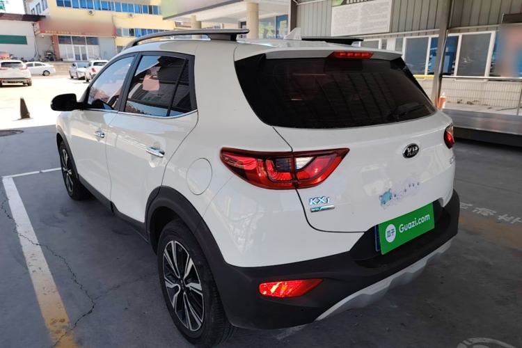 Used Kia kx1 Stonic 2019 1.4L Automatic Sport Edition China VI Rear Left 45 Deg