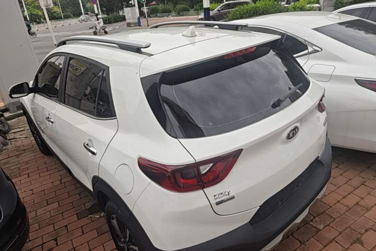 Used Kia kx1 Stonic 2019 1.4L Automatic Sport Edition China VI Rear Left 45 Deg