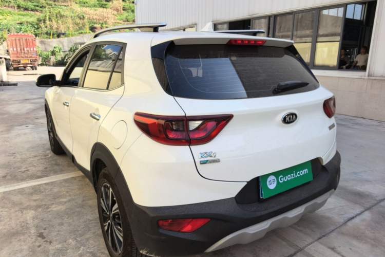 Used Kia kx1 Stonic 2019 1.4L Automatic Fun Edition China VI Rear Left 45 Deg