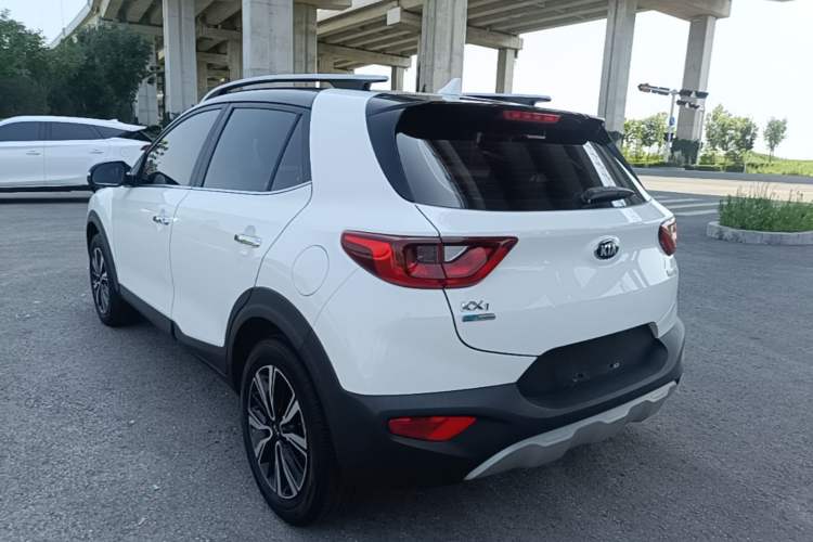 Used Kia kx1 Stonic 2019 1.4L Automatic Sport Edition China VI Rear Left 45 Deg