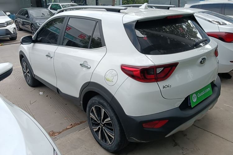 Used Kia kx1 Stonic 2019 1.4L Automatic Fun Edition China VI Rear Left 45 Deg